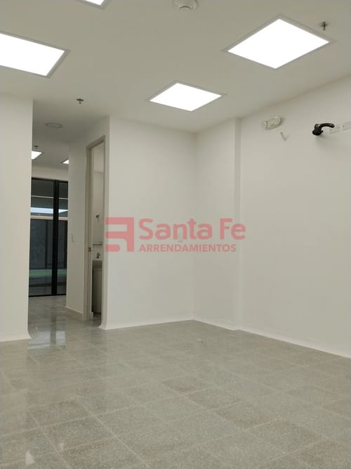 Local en arriendo en Cuarta Brigada, Medellín, 32 m² · foto 3 de 10