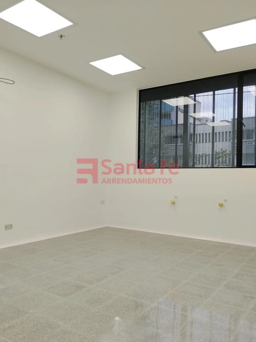 Local en arriendo en Cuarta Brigada, Medellín, 32 m² · foto 5 de 10