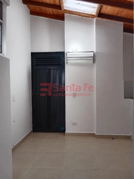 Apartamento en arriendo en Belén Rosales, Medellín · foto 2 de 8