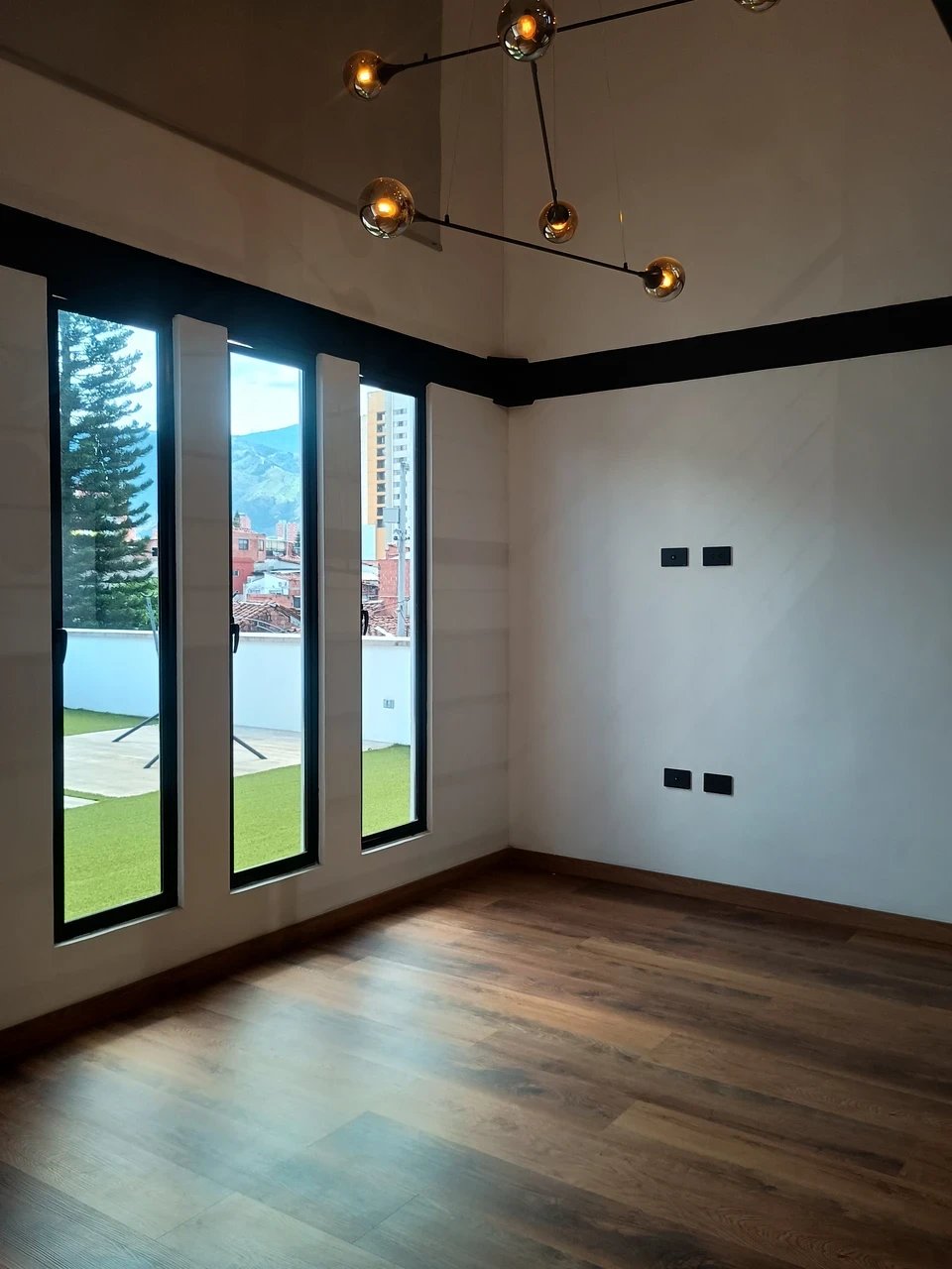Apartamento en arriendo en Laureles, Medellín · foto 2 de 10