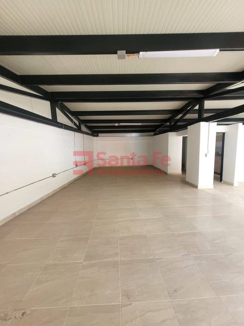 Bodega en arriendo en Caqueta, La Estrella, 330 m² · foto 4 de 10