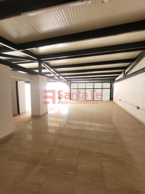 Bodega en arriendo en Caqueta, La Estrella, 330 m² · foto 5 de 10