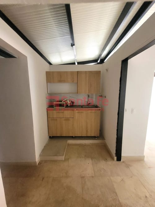 Bodega en arriendo en Caqueta, La Estrella, 330 m² · foto 6 de 10