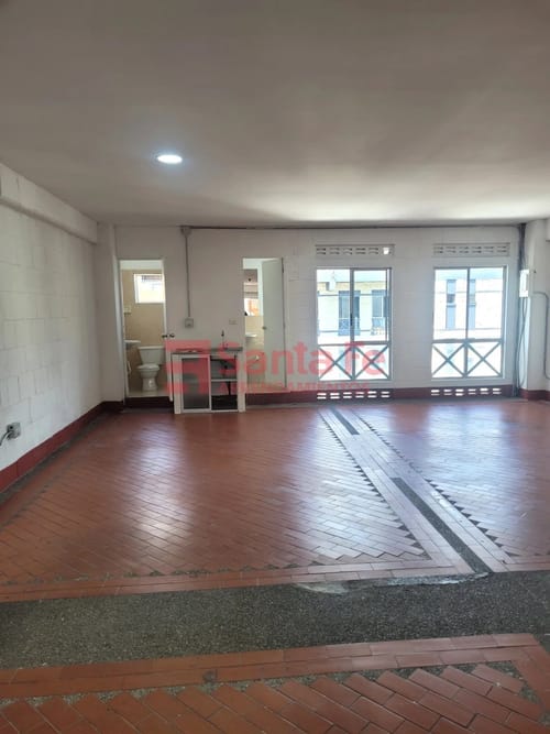 Bodega en arriendo en Guayabal, Medellín, 160 m² · foto 5 de 8