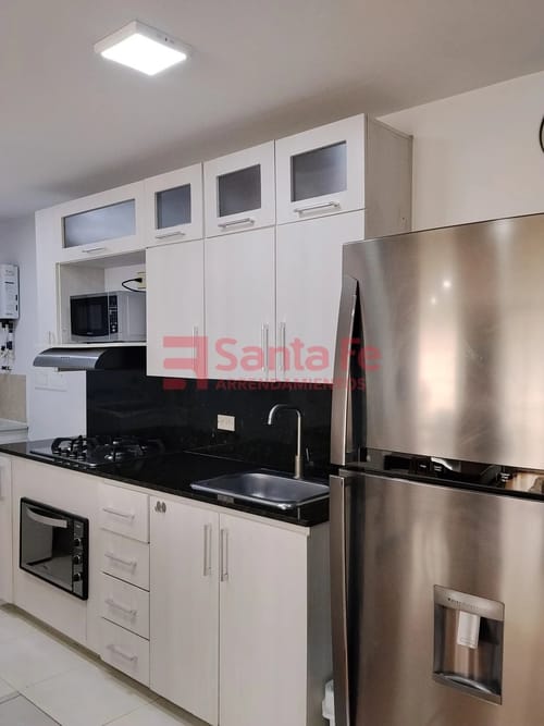 Apartamento de 2 alcobas en arriendo en Simesa, Medellín, 84 m² · foto 5 de 10