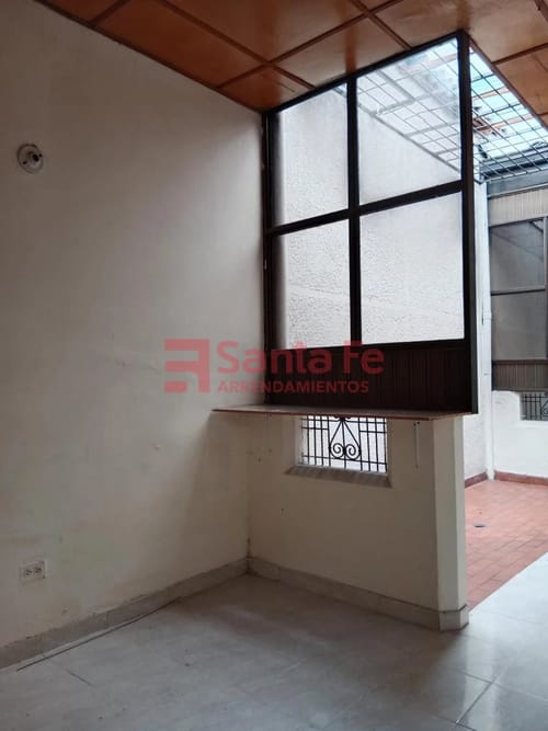 Casa de 3 alcobas en arriendo en Caicedo, Medellín, 80 m² · foto 7 de 10