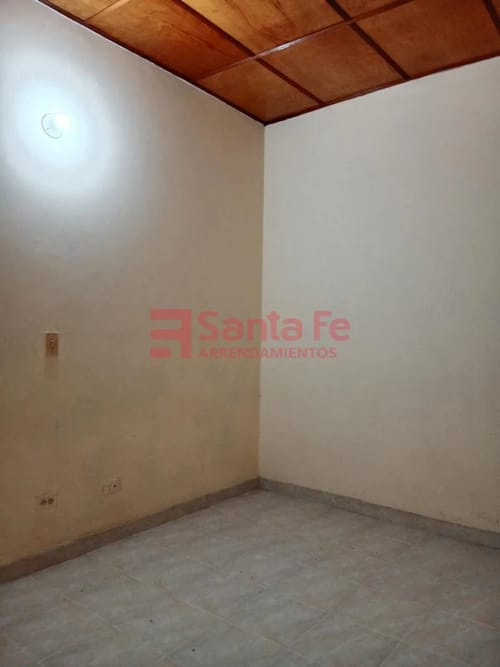 Casa de 3 alcobas en arriendo en Caicedo, Medellín, 80 m² · foto 10 de 10