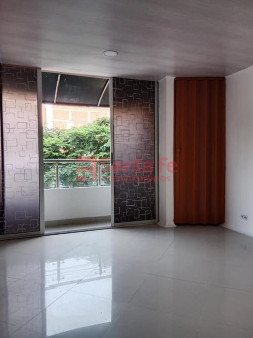 Oficina en arriendo en Las Acacias, Medellín, 70 m² · foto 5 de 10
