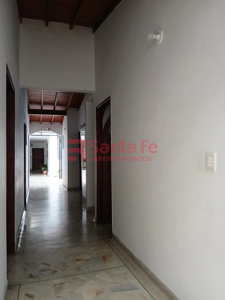 Apartamento en arriendo en Laureles, Medellín · foto 8 de 10