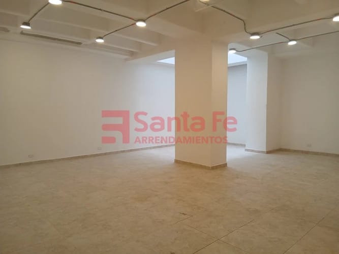 Local en arriendo en Laureles, Medellín, 80 m² · foto 2 de 5