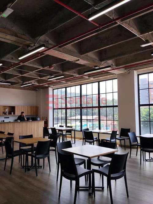 Oficina en arriendo en Cuarta Brigada, Medellín, 8 m² · foto 5 de 10