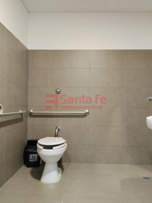 Oficina en arriendo en Cuarta Brigada, Medellín, 8 m² · foto 7 de 10