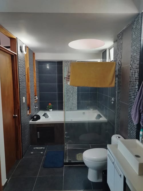Apartamento de 4 alcobas en arriendo en Laureles, Medellín, 210 m² · foto 10 de 10
