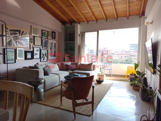 Apartamento de 2 alcobas en arriendo en Laureles, Medellín, 70 m² · foto 2 de 10