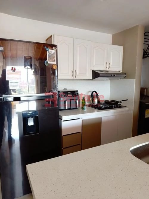 Apartamento de 2 alcobas en arriendo en Laureles, Medellín, 70 m² · foto 4 de 10