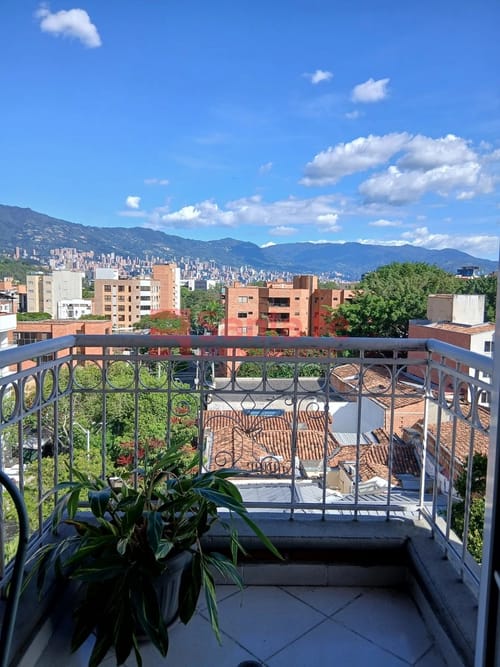 Apartamento de 1 alcoba en arriendo en Bolivariana, Medellín, 40 m² · foto 9 de 10