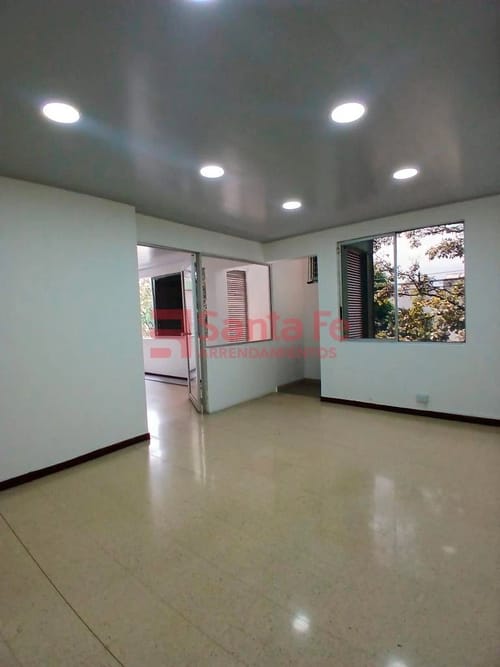 Oficina en arriendo en Guayabal, Medellín, 112 m² · foto 9 de 10
