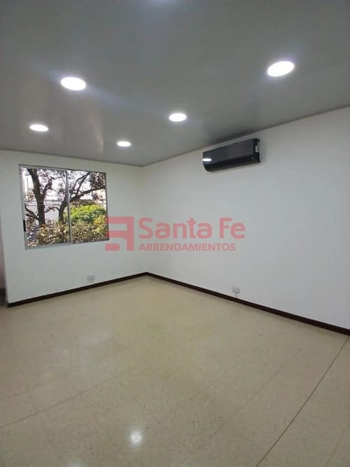 Oficina en arriendo en Guayabal, Medellín, 112 m² · foto 10 de 10