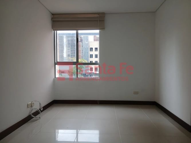 Apartamento de 4 alcobas en arriendo en Santa Maria De Los Angeles, Medellín, 147 m² · foto 5 de 10
