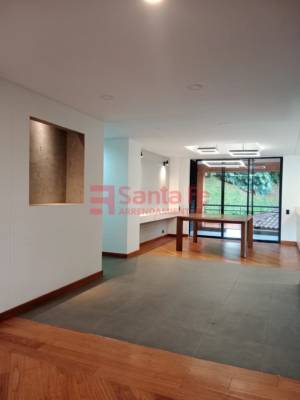 Apartamento en arriendo en El Tesoro, Medellín · foto 4 de 10