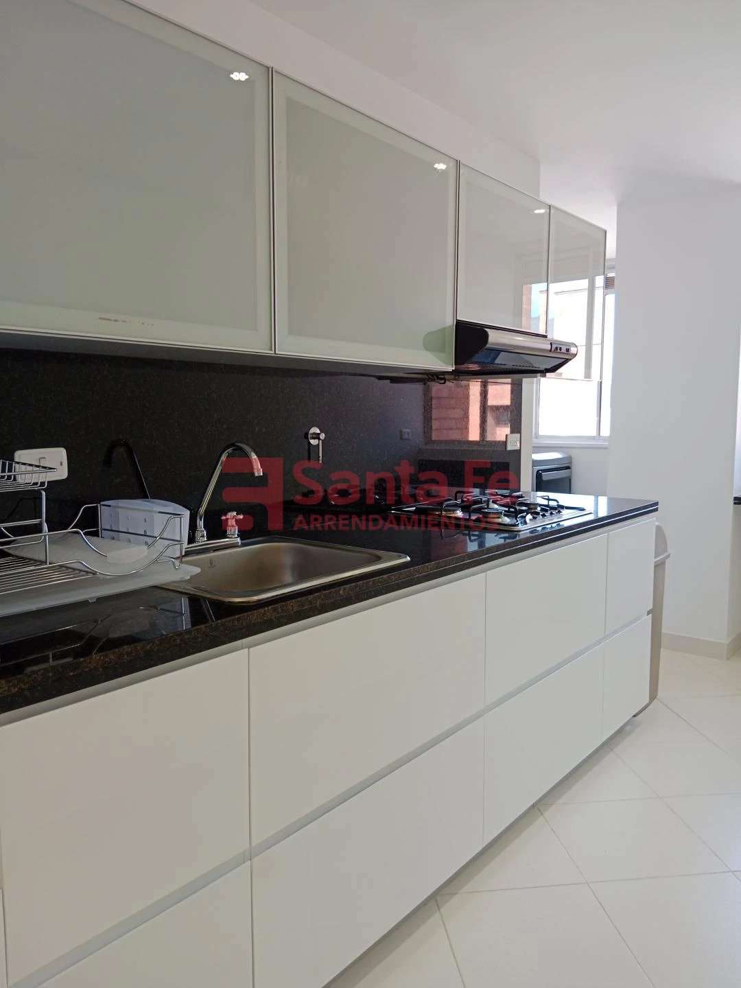 Apartamento en arriendo en Laureles, Medellín · foto 5 de 10