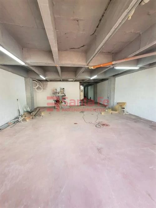 Bodega en arriendo en Centro, Itagüí, 176 m² · foto 2 de 9
