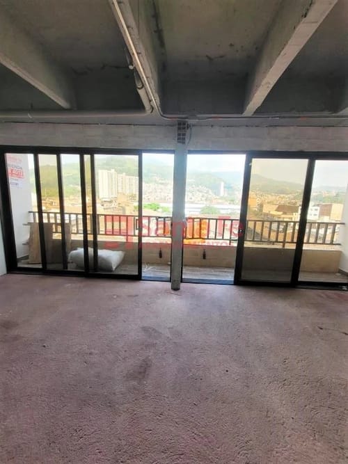 Bodega en arriendo en Centro, Itagüí, 176 m² · foto 3 de 9