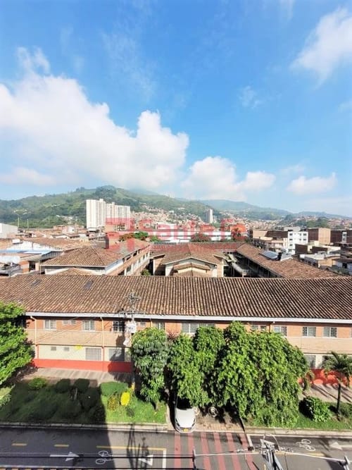 Bodega en arriendo en Centro, Itagüí, 176 m² · foto 4 de 9