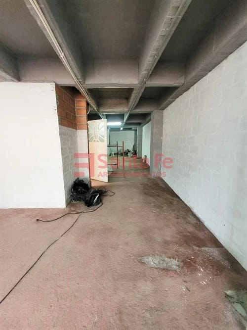 Bodega en arriendo en Centro, Itagüí, 176 m² · foto 5 de 9