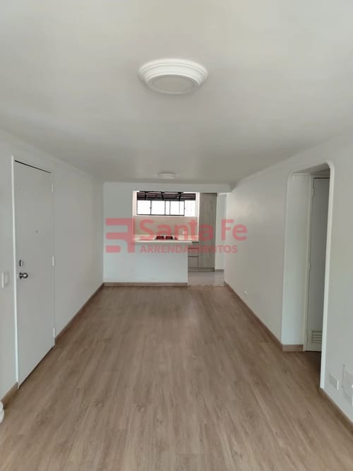 Apartamento de 4 alcobas en arriendo en Simesa, Medellín, 70 m² · foto 3 de 10