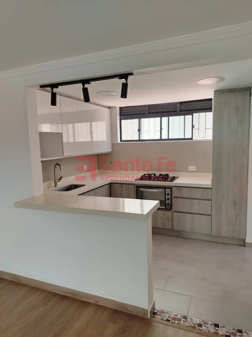 Apartamento de 4 alcobas en arriendo en Simesa, Medellín, 70 m² · foto 5 de 10