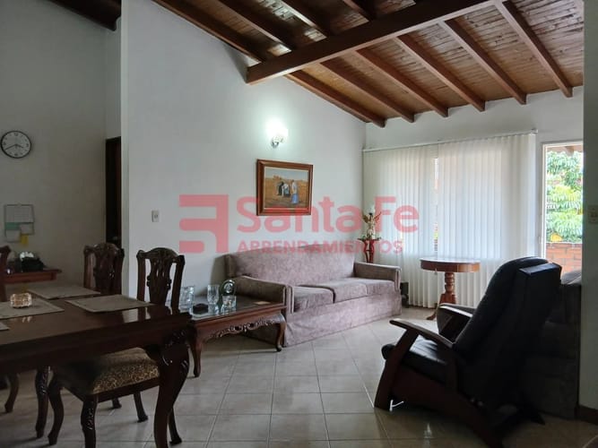 Apartamento de 3 alcobas en arriendo en El Velodromo, Medellín, 118 m² · foto 3 de 10