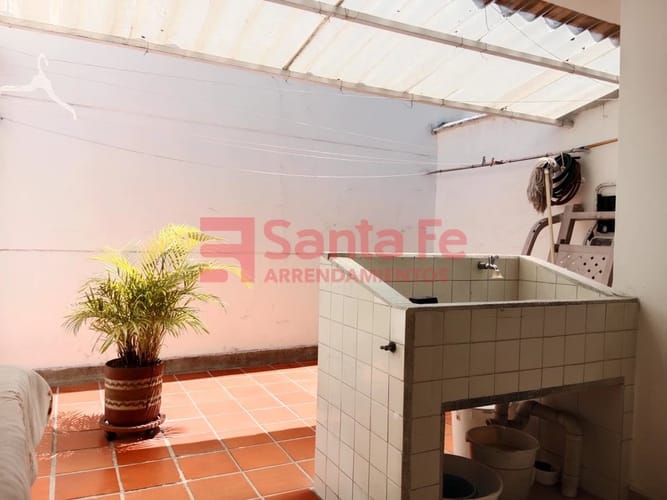 Apartamento de 5 alcobas en arriendo en Bolivariana, Medellín, 260 m² · foto 5 de 10