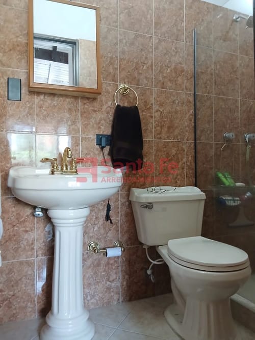 Apartamento de 3 alcobas en arriendo en El Velodromo, Medellín, 118 m² · foto 9 de 10