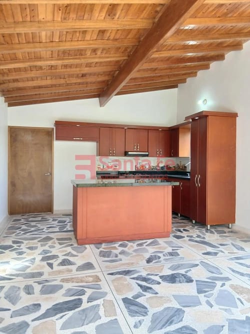 Casa de 3 alcobas en arriendo en Chagualo, Marinilla, 190 m² · foto 6 de 10
