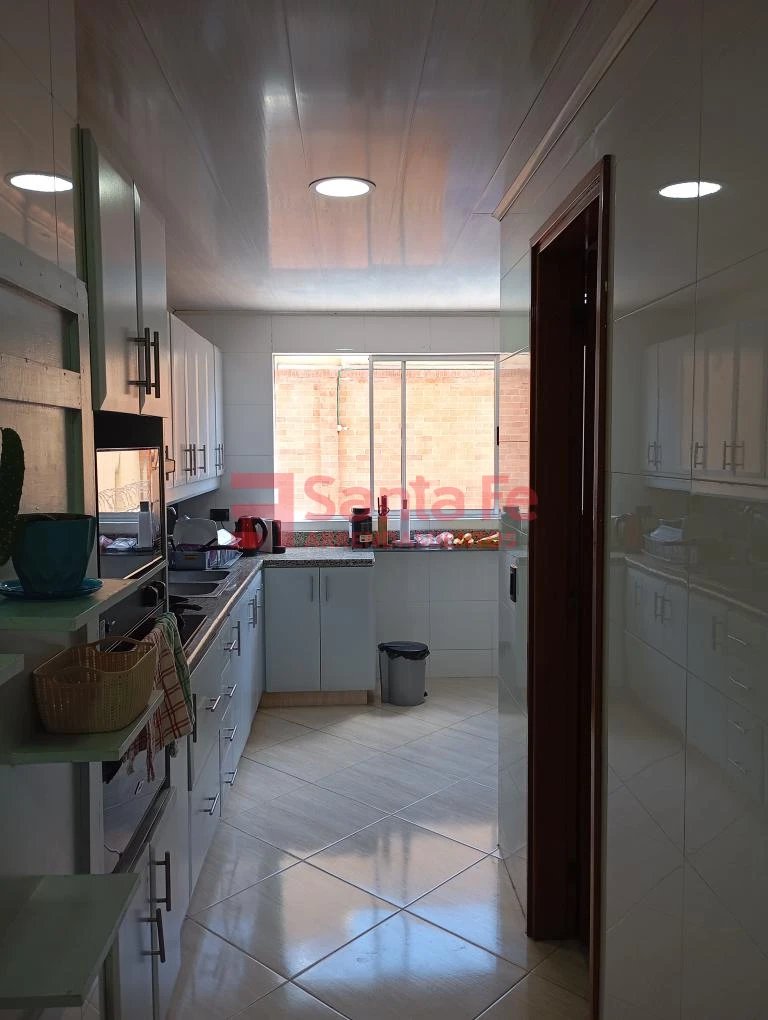 Apartamento en arriendo en Laureles, Medellín · foto 7 de 10