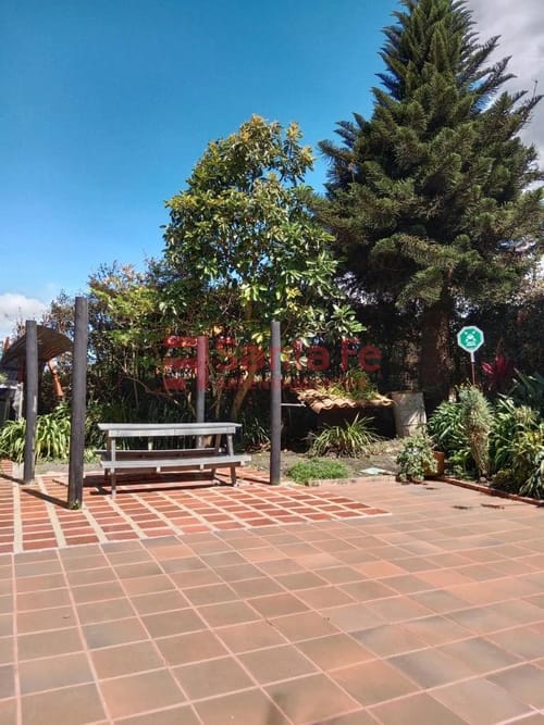 Finca en arriendo en Cimarronas, Marinilla, 1200 m² · foto 7 de 10