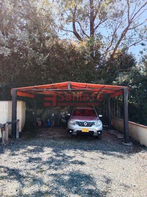 Finca en arriendo en Cimarronas, Marinilla, 1200 m² · foto 9 de 10