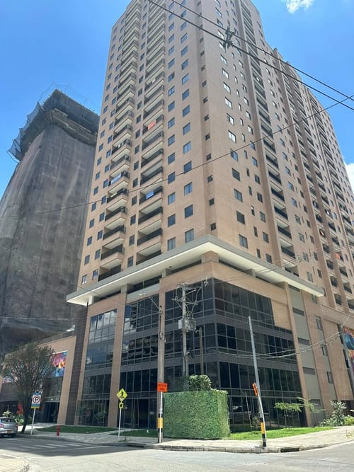 Apartamento de 3 alcobas en arriendo en Simesa, Medellín, 79 m² · foto 2 de 10