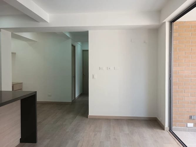 Apartamento de 3 alcobas en arriendo en Simesa, Medellín, 79 m² · foto 5 de 10