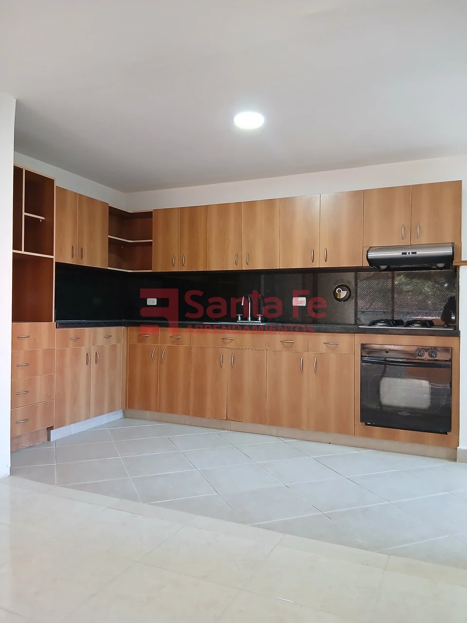 Apartamento en arriendo en Los Balsos, Medellín · foto 5 de 8