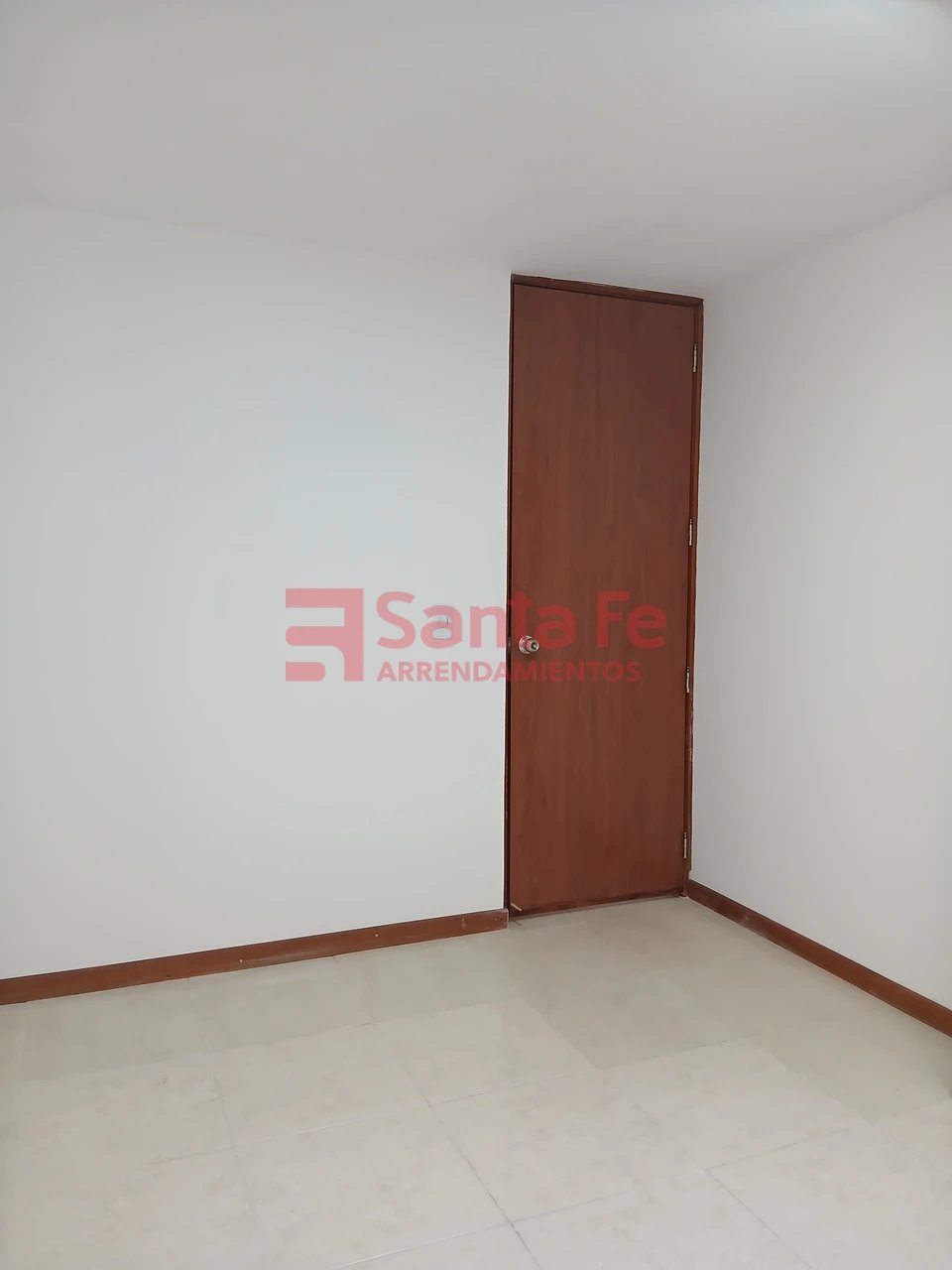 Apartamento en arriendo en Los Balsos, Medellín · foto 8 de 8