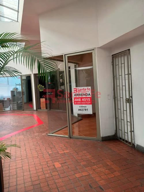 Local en arriendo en Astorga, Medellín, 9 m² · foto 2 de 8