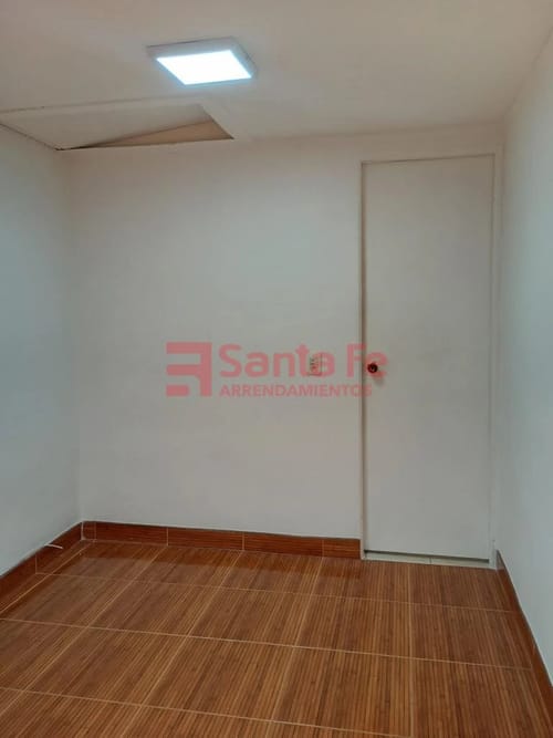 Local en arriendo en Astorga, Medellín, 9 m² · foto 8 de 8