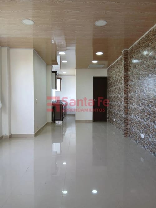 Casa de 3 alcobas en arriendo en Chagualo, Marinilla, 310 m² · foto 5 de 10