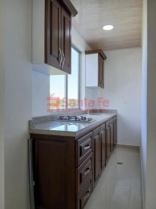 Casa de 3 alcobas en arriendo en Chagualo, Marinilla, 310 m² · foto 7 de 10
