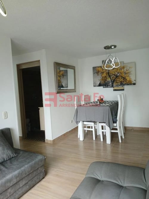 Apartamento de 3 alcobas en arriendo en Loma Del Indio, Medellín, 67 m² · foto 4 de 10