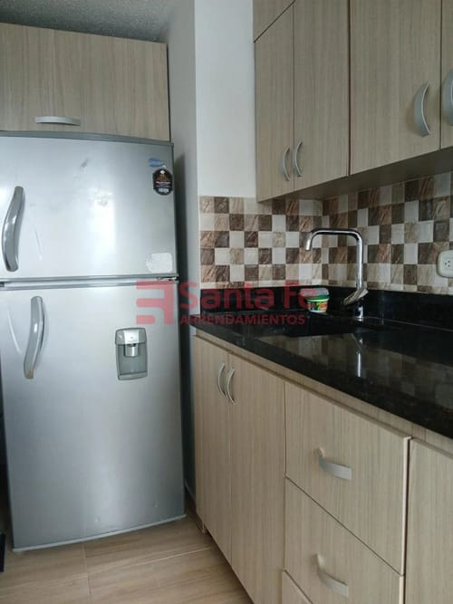 Apartamento de 3 alcobas en arriendo en Loma Del Indio, Medellín, 67 m² · foto 8 de 10