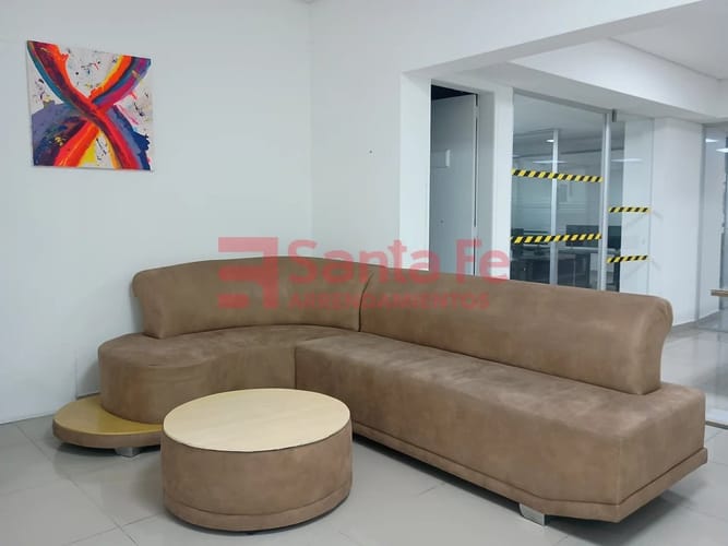 Casa de 20 alcobas en arriendo en Laureles, Medellín, 800 m² · foto 6 de 10
