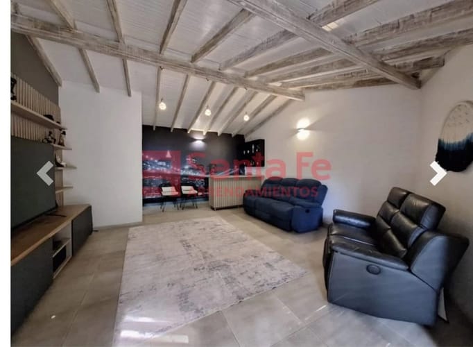 Casa de 4 alcobas en arriendo en La Visitación, Medellín, 340 m² · foto 9 de 10